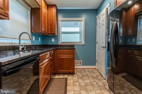 1808 Arbutus, Halethorpe, MD 21227 photo 22