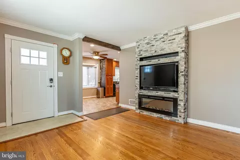 1808 Arbutus, Halethorpe, MD 21227 photo 12