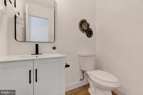 5601 Selford Rd, Halethorpe, MD 21227 photo 15