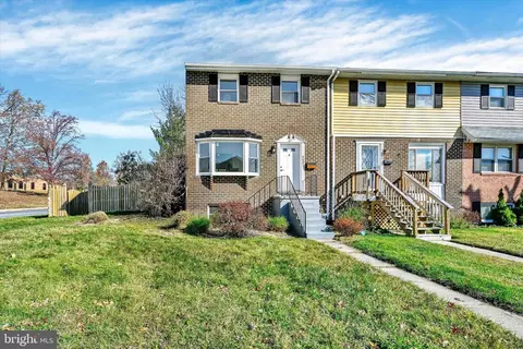 5601 Selford Rd, Halethorpe, MD 21227