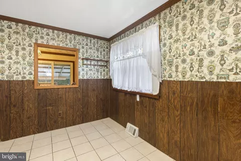 5104 Mcfaul Rd, Baltimore, MD 21206 photo 12