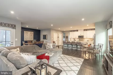 508 Ladywell St, Middle River, MD 21220