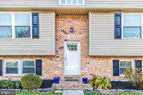 Exterior - 3919 Link Ave, Nottingham, MD 21236 photo 2 of 16