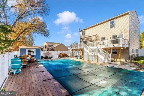 Exterior - 3919 Link Ave, Nottingham, MD 21236 photo 6 of 16