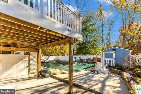 Exterior - 3919 Link Ave, Nottingham, MD 21236 photo 8 of 16