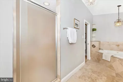 Bath - 3919 Link Ave, Nottingham, MD 21236 photo 3 of 4