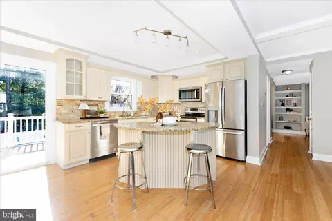Kitchen - 3919 Link Ave, Nottingham, MD 21236 photo 2 of 4