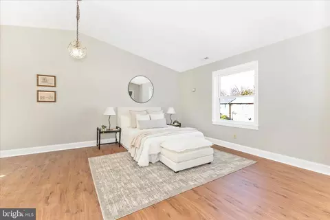 Bedroom - 3919 Link Ave, Nottingham, MD 21236 photo 2 of 4