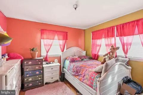 Bedroom - 3517 N Rolling Rd, Windsor Mill, MD 21244 photo 5 of 5