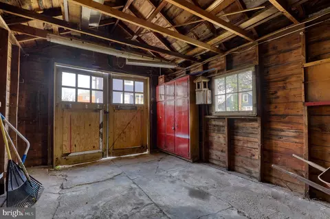 Other - 606 Aldershot Rd, Baltimore, MD 21229 photo 14 of 15