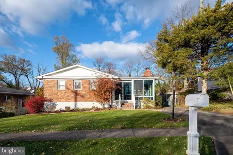 2305 Rockwell Ave, Catonsville, MD 21228