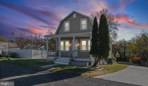 9303 Hillside Ave, Parkville, MD 21234