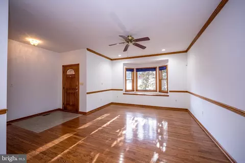 Living - 20 Glade Ave, Overlea, MD 21236 photo 3 of 6