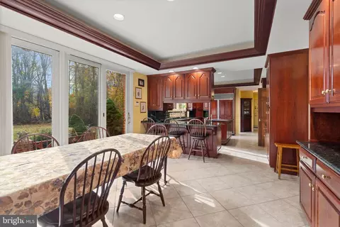 Kitchen - 11 Glenberry Ct, Phoenix, MD 21131 photo 4 of 4