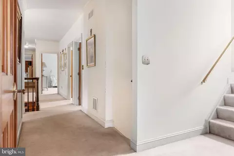Entry Way - 11 Glenberry Ct, Phoenix, MD 21131 photo 6 of 6