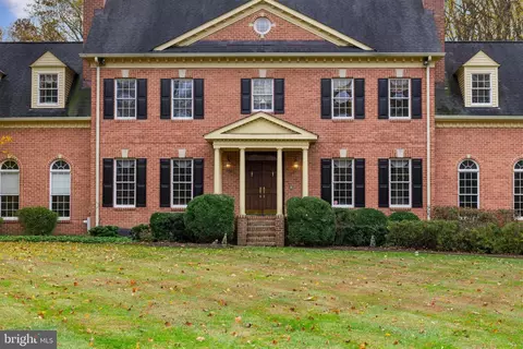 Exterior - 11 Glenberry Ct, Phoenix, MD 21131 photo 5 of 8