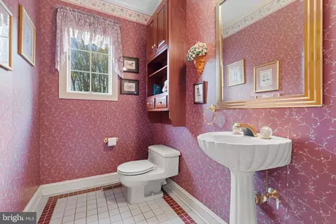 Bath - 11 Glenberry Ct, Phoenix, MD 21131 photo 1 of 5