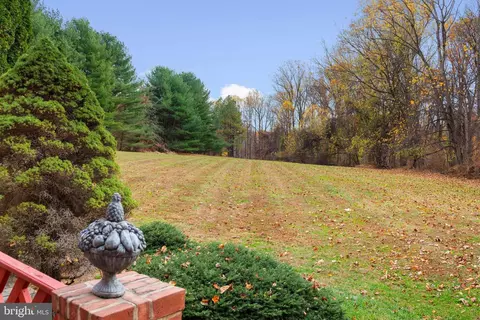 Exterior - 11 Glenberry Ct, Phoenix, MD 21131 photo 8 of 8