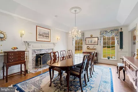 Dining - 11 Glenberry Ct, Phoenix, MD 21131 photo 2 of 3