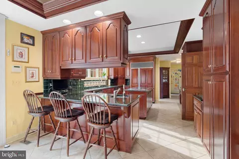 Kitchen - 11 Glenberry Ct, Phoenix, MD 21131 photo 2 of 4