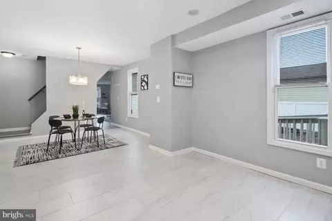 Entry Way - 121 3rd Ave, Halethorpe, MD 21227 photo 6 of 9