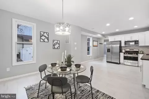 Dining - 121 3rd Ave, Halethorpe, MD 21227 photo 2 of 3