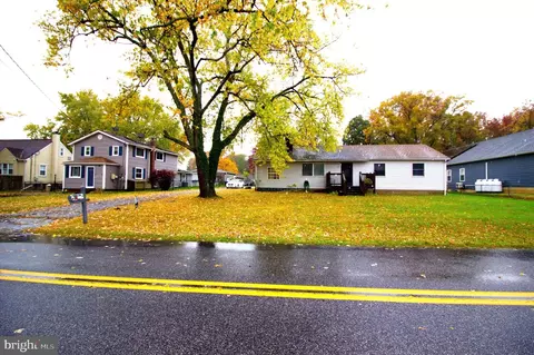 2408 Lodge Farm Rd, Sparrows Point, MD 21219