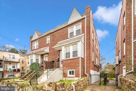 4 N Belle Grove Rd, Catonsville, MD 21228