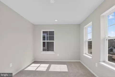 10619 Wennington St, Middle River, MD 21220 photo 15