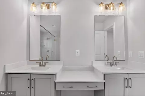 10619 Wennington St, Middle River, MD 21220 photo 12