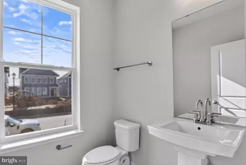 10619 Wennington St, Middle River, MD 21220 photo 19