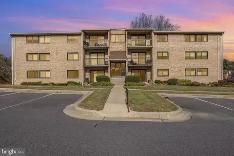 3 Summit Hill Ct #A-3, Catonsville, MD 21228