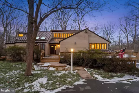 3904 Log Trail Way, Reisterstown, MD 21136