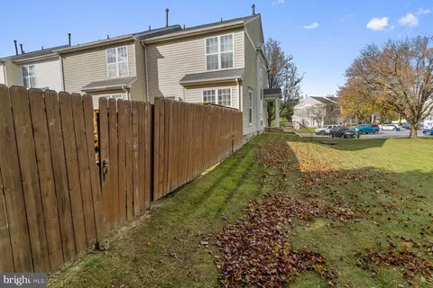 7527 Maury, Windsor Mill, MD 21244 photo 8