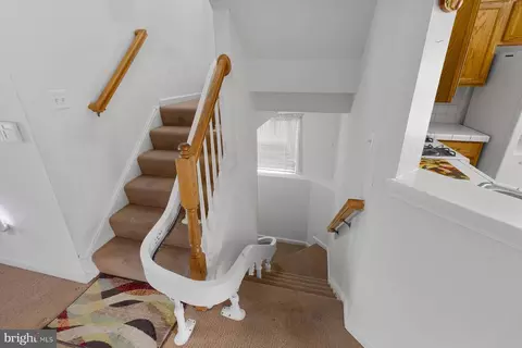 7527 Maury, Windsor Mill, MD 21244 photo 24