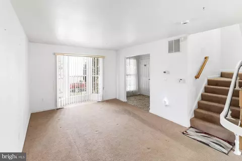 7527 Maury, Windsor Mill, MD 21244 photo 15