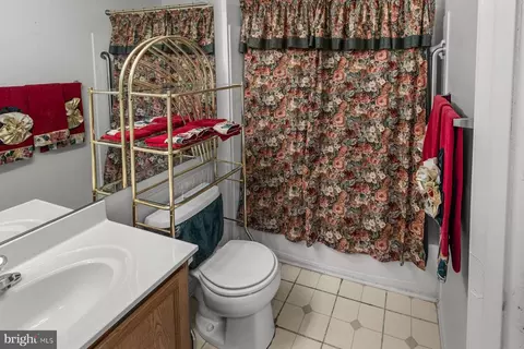 7527 Maury, Windsor Mill, MD 21244 photo 37