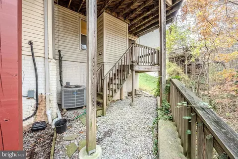 Exterior - 1130 Kelfield Dr #1130, Halethorpe, MD 21227 photo 5 of 6