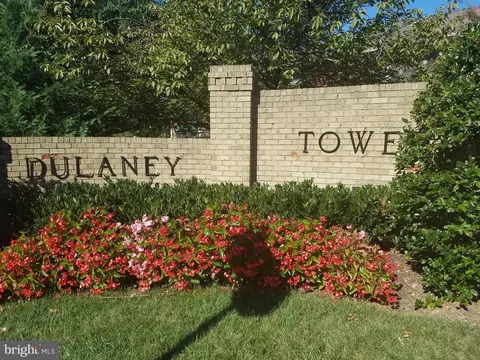 1 Smeton Pl #401, Towson, MD 21204