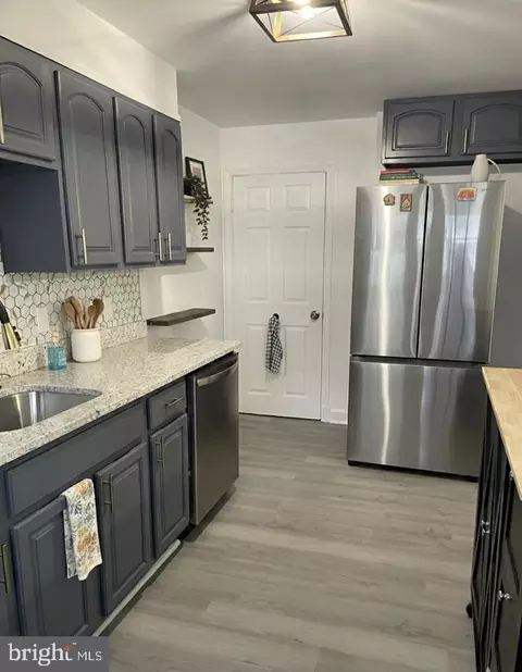 Kitchen - 1529 Clairidge Rd, Gwynn Oak, MD 21207 photo 6 of 7