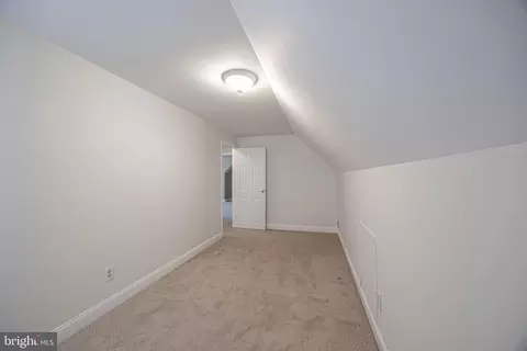 Bedroom - 1243 Linden Ave, Halethorpe, MD 21227 photo 5 of 8