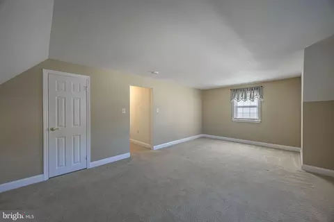 Bedroom - 1243 Linden Ave, Halethorpe, MD 21227 photo 8 of 8