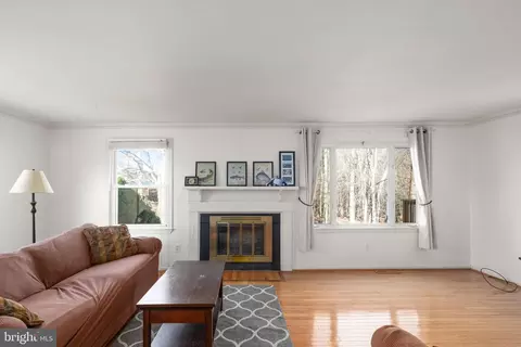 Living - 4802 Variation Rd, Nottingham, MD 21236 photo 1 of 4