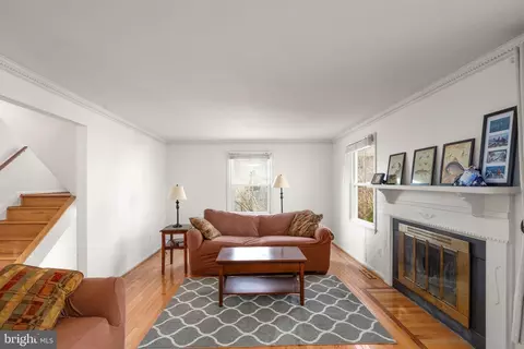 Living - 4802 Variation Rd, Nottingham, MD 21236 photo 3 of 4