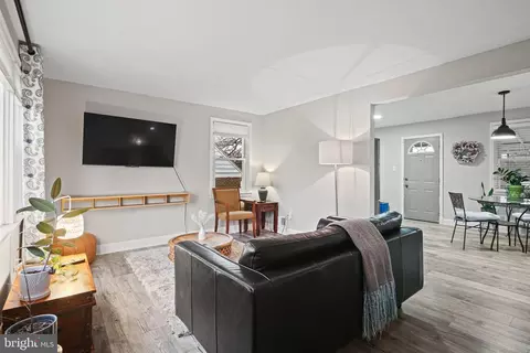 Entry Way - 3417 Fairview Rd, Baltimore, MD 21207 photo 1 of 10