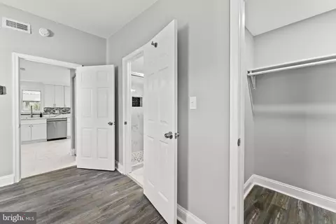 Entry Way - 1013 Cord St, Middle River, MD 21220 photo 5 of 5