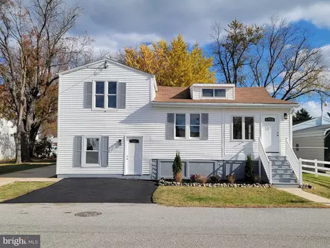 2621 N Snyder Ave, Sparrows Point, MD 21219