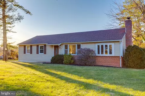 108 Glenmoore Ave, Cockeysville, MD 21030