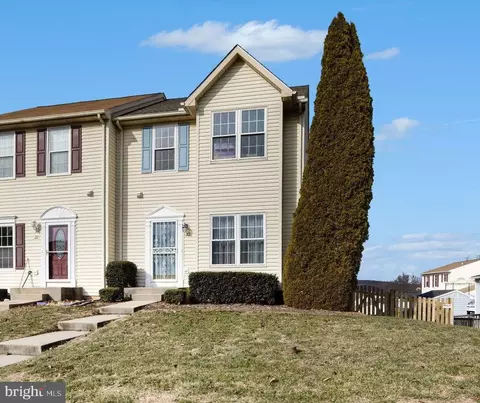 22 Oaksylvan Way, Nottingham, MD 21236