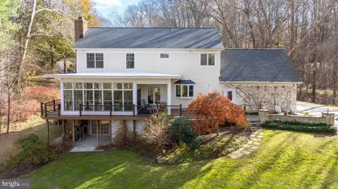Exterior - 10 Seven Springs Ct, Phoenix, MD 21131 photo 18 of 20